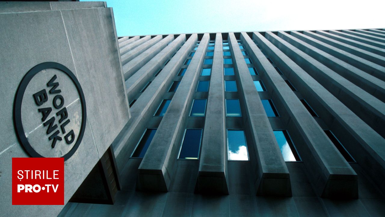 Politica industrială revine în centrul atenției globale, după decenii de stigmatizare După aproape 30 de ani de ostracizare, politica industrială își face loc din nou în peisajul economic mondial, fiind reconsiderată ca un instrument esențial pentru creșterea și dezvoltarea sustenabilă a țărilor