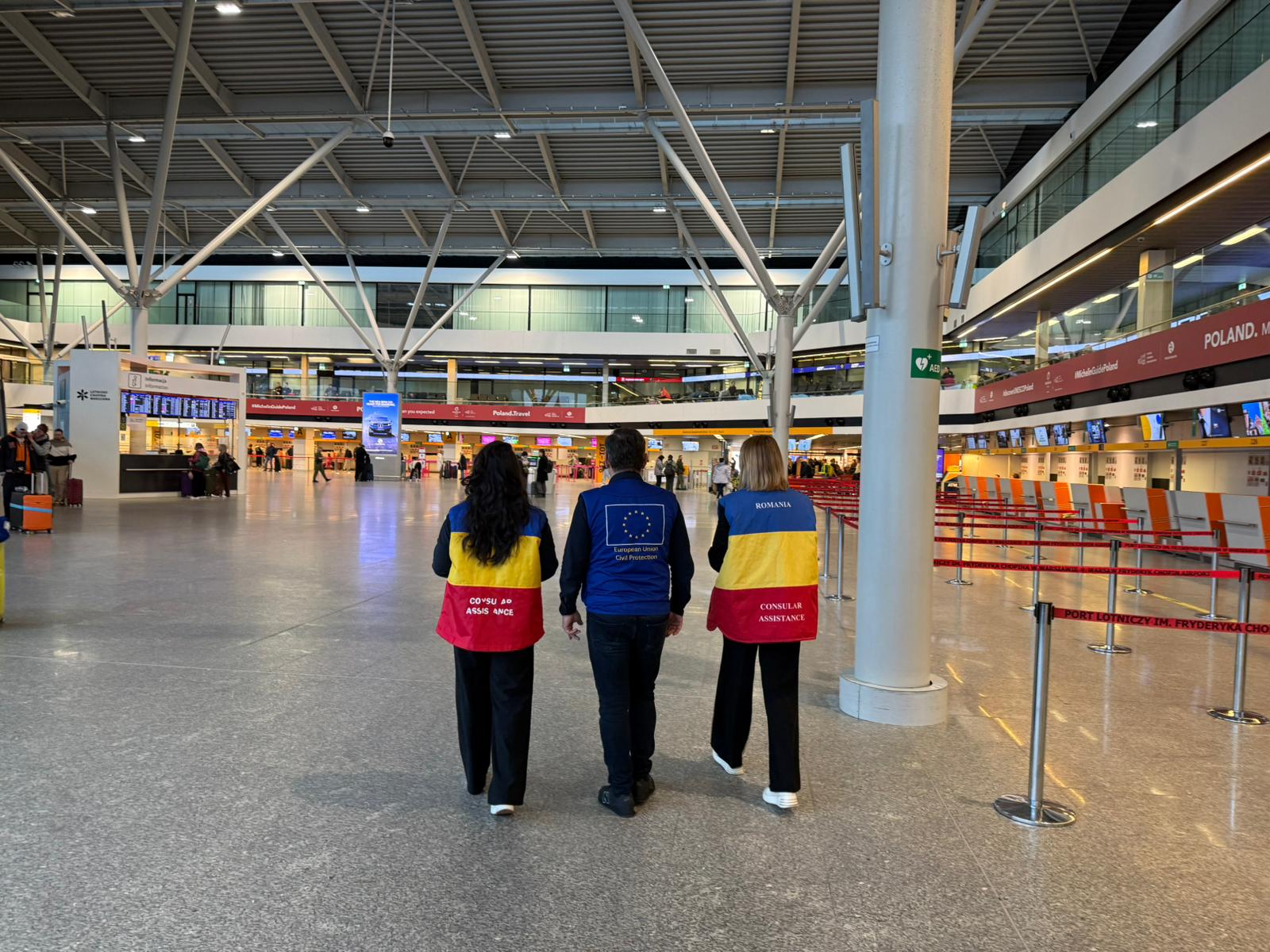 Două zboruri de evacuare din Oman, operat de compania poloneză LOT și finanțate integral de Uniunea Europeană, au aterizat luni dimineață pe Aeroportul Otopeni