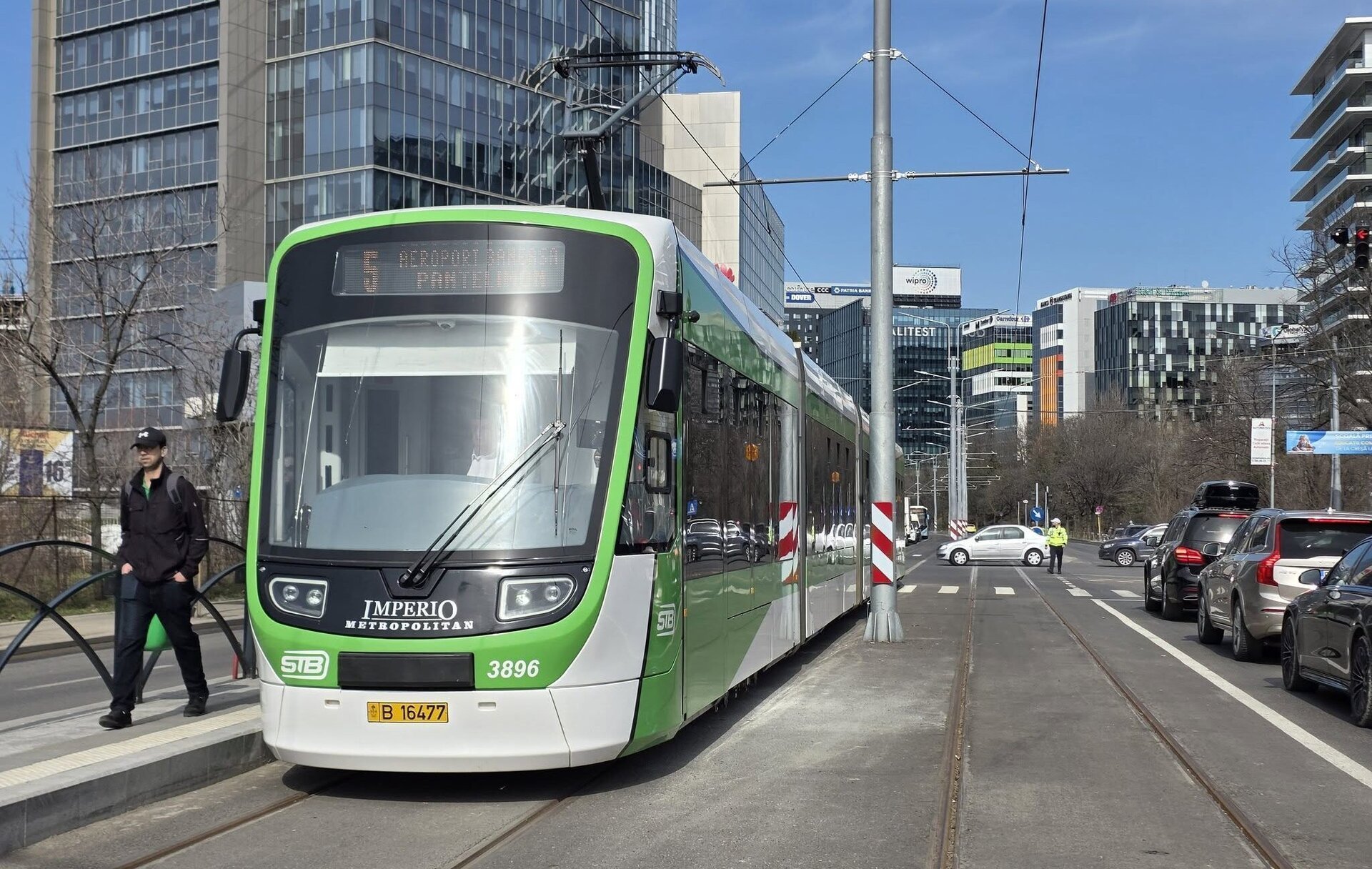 Primăria Capitalei a lansat oficial traseul modificat pentru linia de tramvai 5, redeschisă duminică, după o pauză de peste opt ani