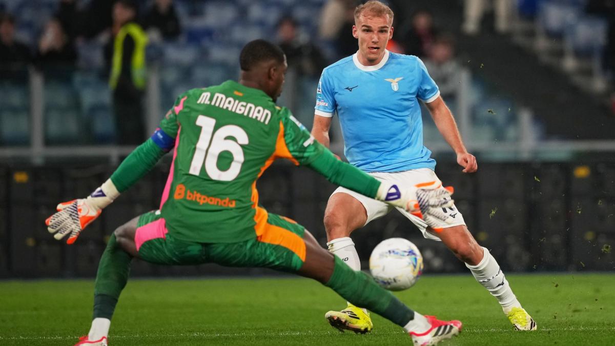 Lazio învinge Milan cu 1-0, decisiv de Isaksen