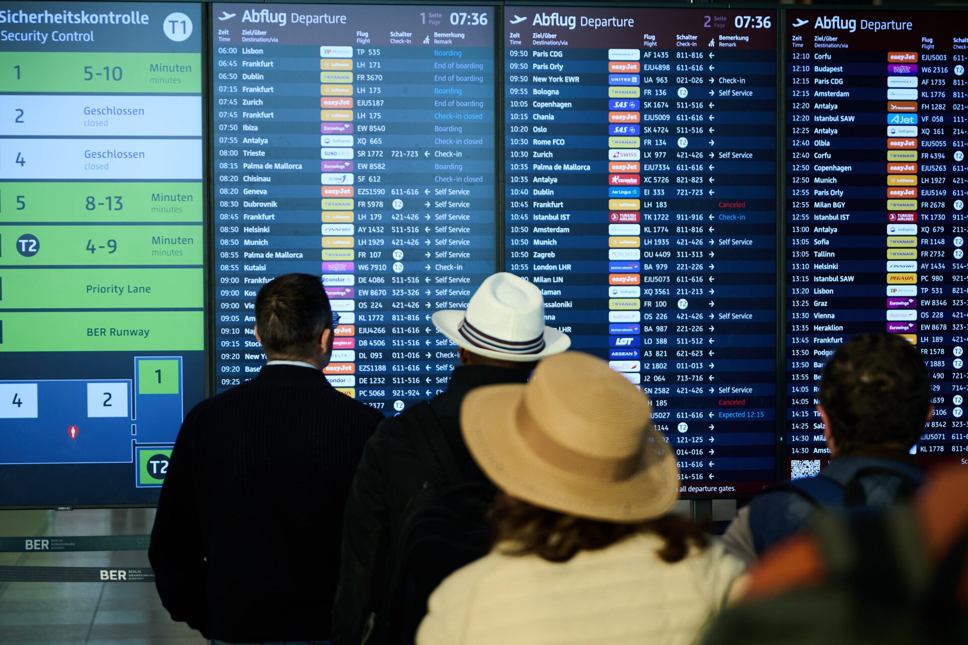 Zborurile anulate sau întârziate din cauza circumstanțelor extraordinare ridică semne de întrebare pentru pasagerii afectați, însă regulamentele europene prevăd clar drepturile și opțiunile acestora în astfel de situații delicate