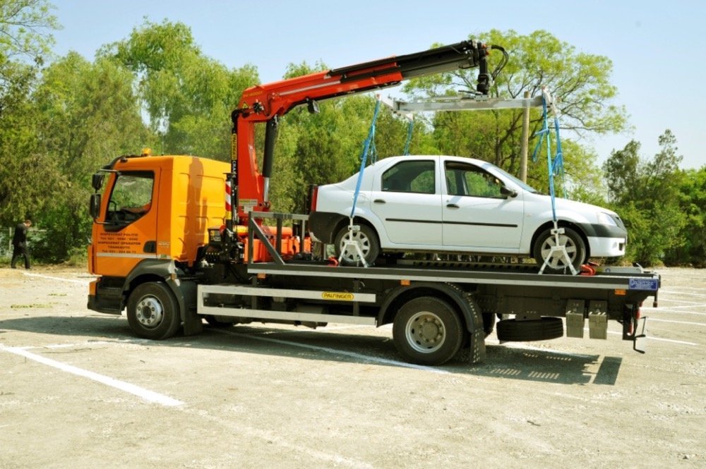 Nouă inițiativă în Sectorul 1: platformă online pentru verificarea autoturismelor ridicate de autorități Autoritățile locale din Sectorul 1 al Bucureștiului au lansat recent o platformă online dedicată verificării autovehiculelor ridicate de pe domeniul public