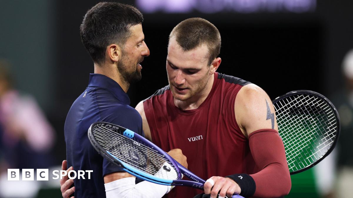 Draper avansează în sferturile Australian Open după o victorie tensionată în fața lui Djokovic Nick Draper, tânărul jucător britanic de 24 de ani, a reușit o performanță remarcabilă la Australian Open, unde l-a învins pe Novak Djokovic într-un meci disputat până în ultimul punct