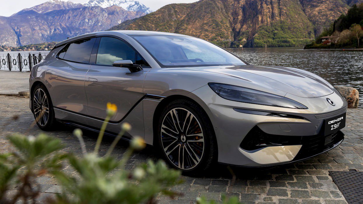 BYD continuă să-și impresioneze industria auto cu anunțuri care afirmă că devin din ce în ce mai ambițioase în domeniul vehiculelor electrice de înaltă performanță