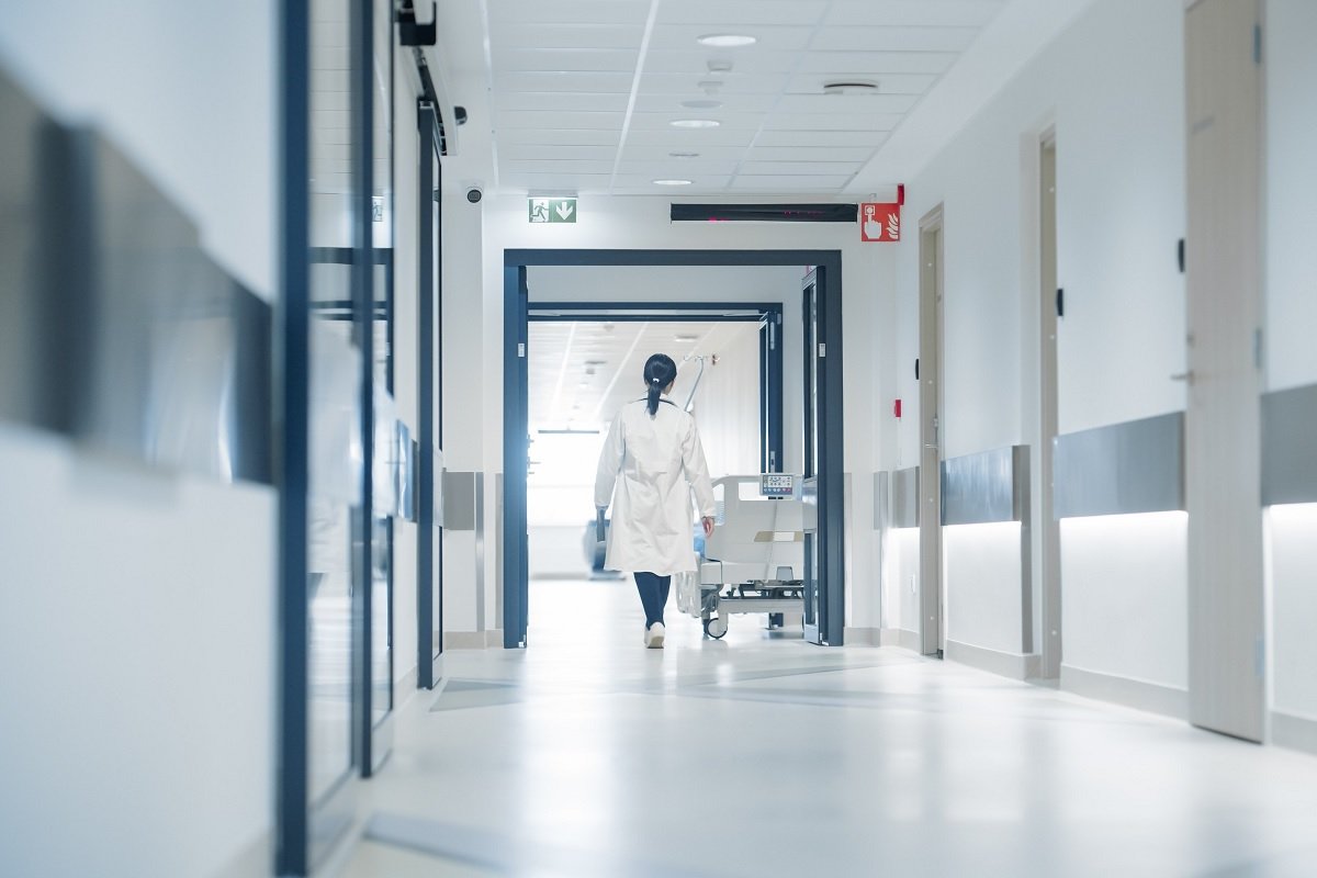 Salariile asistenților medicali din spitale județene, actualizate pentru 2026