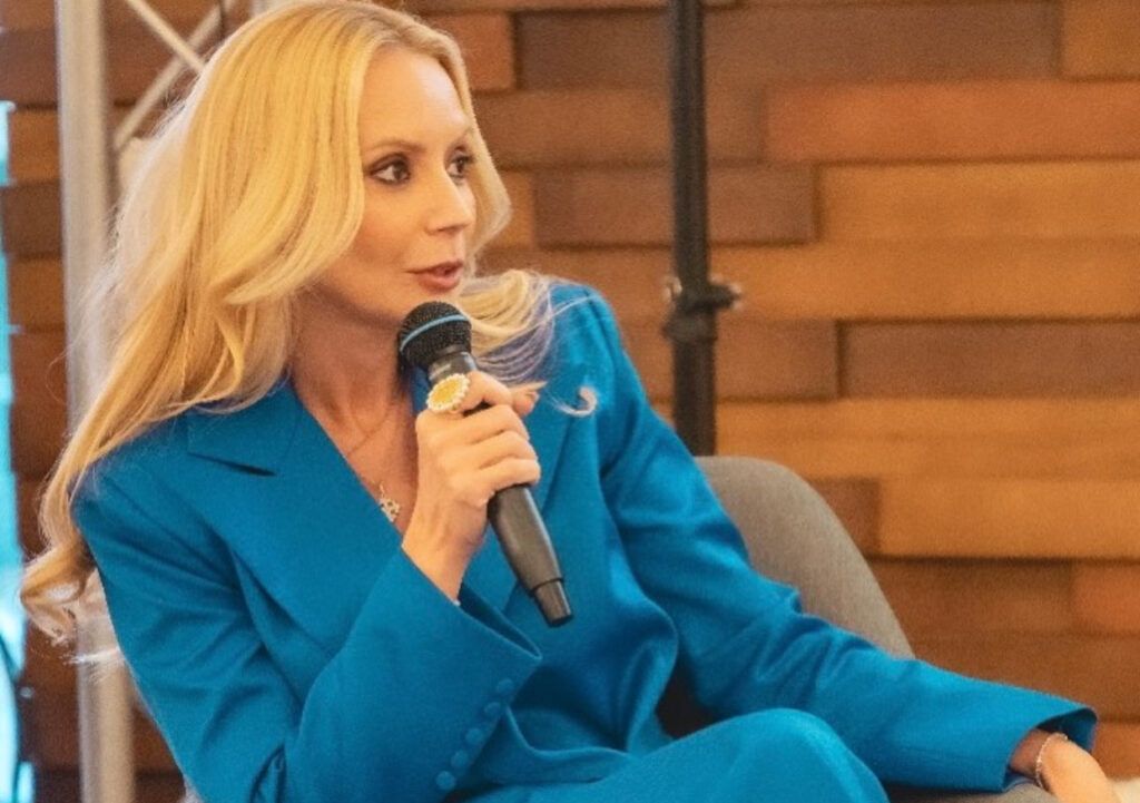 Daciana Sârbu anunță intenția de a depune plângere penală împotriva ministrului de Externe, Oana Țoiu, în urma unui incident care a atras atenția publicului și a autorităților