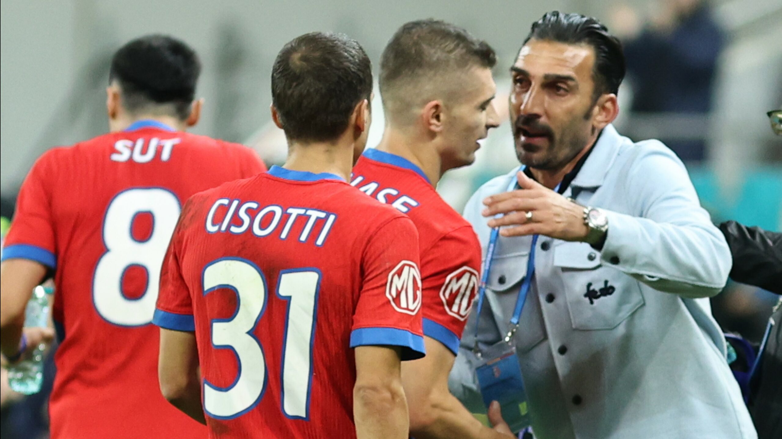 Florin Tănase, după plecarea lui Charalambous: „Antrenorii plătesc!”