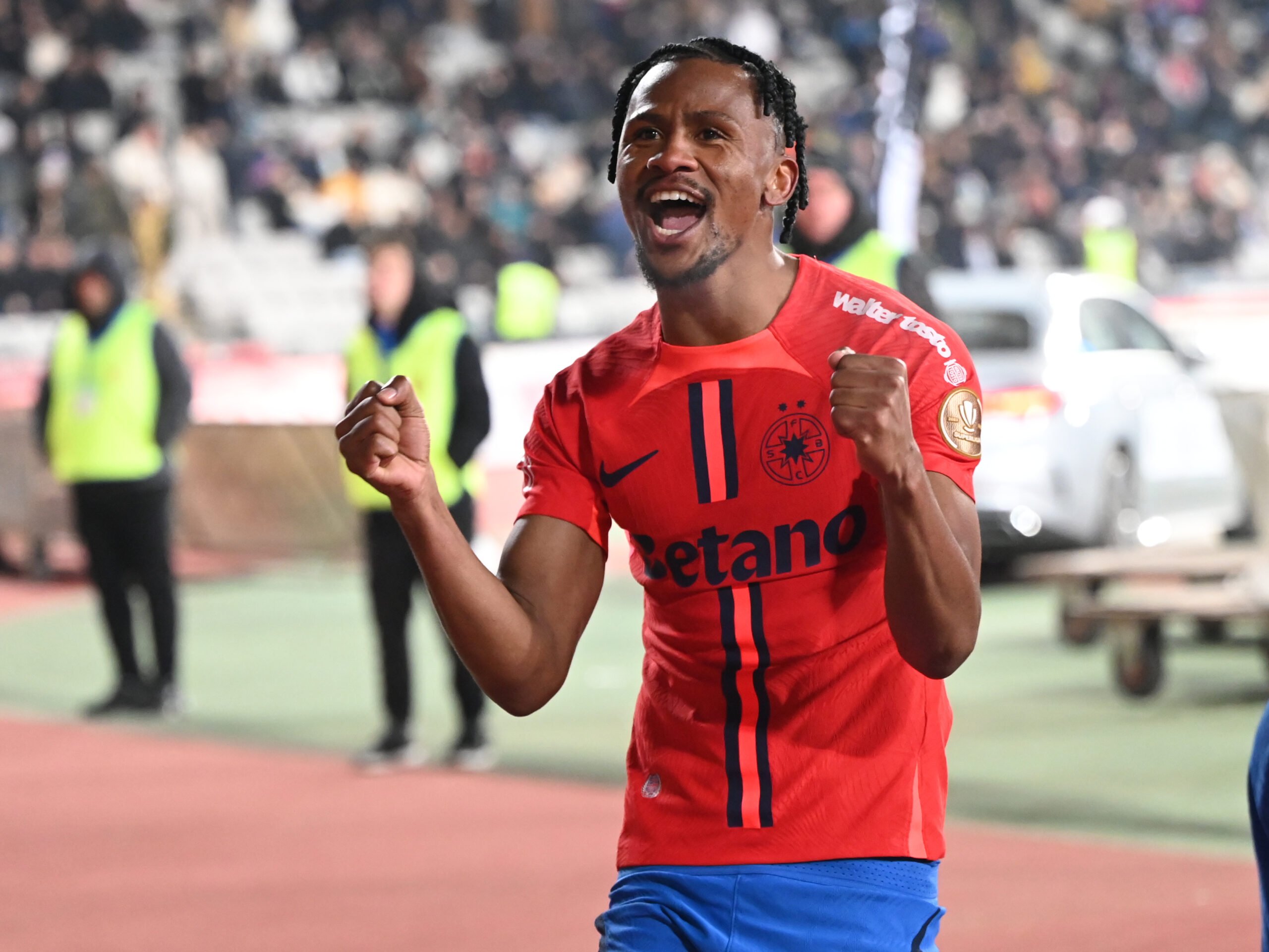 Gigi Becali l-a condamnat definitiv pe Ngezana: „Nebunul făcea asta!”