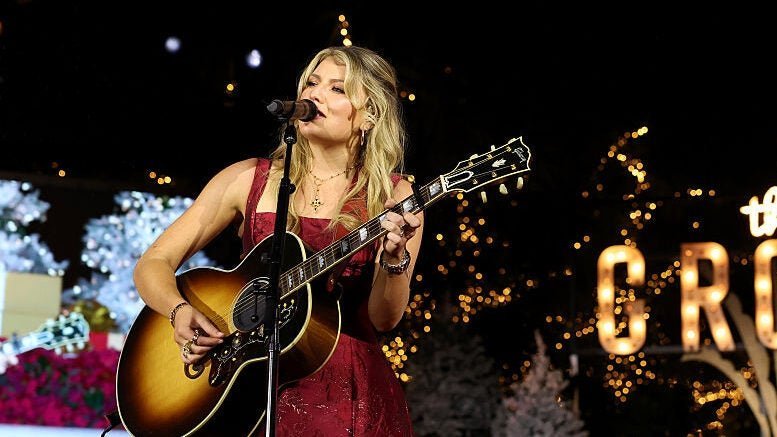 Dasha a lansat o înregistrare live a piesei „Oh, Anna!” de la Grand Ole Opry, în semn de celebrare a celor 26 de ani, oferind fanilor o versiune vulnerabilă și simplă, legată de unul dintre cele mai personale capitole din cariera sa