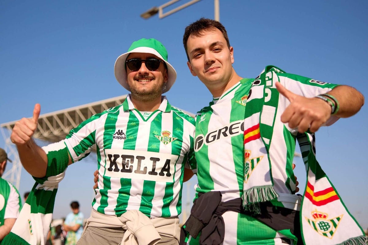 La Liga Spaniolă va organiza în luna aprilie un weekend de nostalgie, cu echipe și arbitri purtând tricouri vintage, într-un eveniment menit să celebreze istoria și identitatea fotbalului spaniol