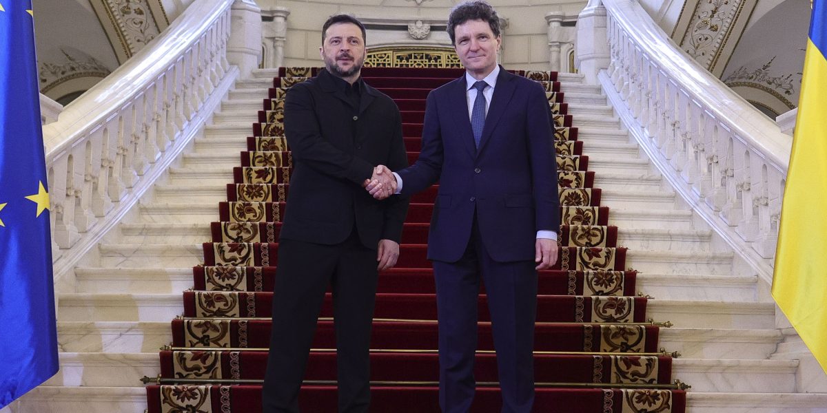 Zelenski și Nicușor Dan, discuție crucială. România și Ucraina, alianță strategică parafată; proteste la Cotroceni