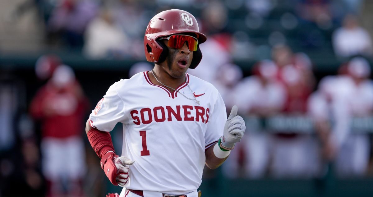 Oklahoma a încheiat verificările de pre-sezon cu o victorie convingătoare în fața colegei de conferință UT-Arlington, scor 6-1, într-un meci disputat pe terenul de acasă, Kimrey Family Stadium