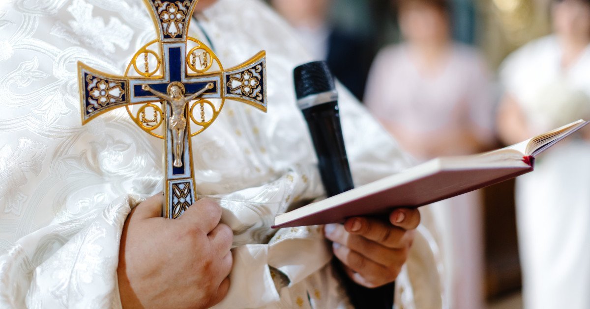 Pe 15 martie 2026, creștinii ortodocși români marchează Duminica Sfintei Cruci, una dintre cele mai importante zile din perioada Postului Mare