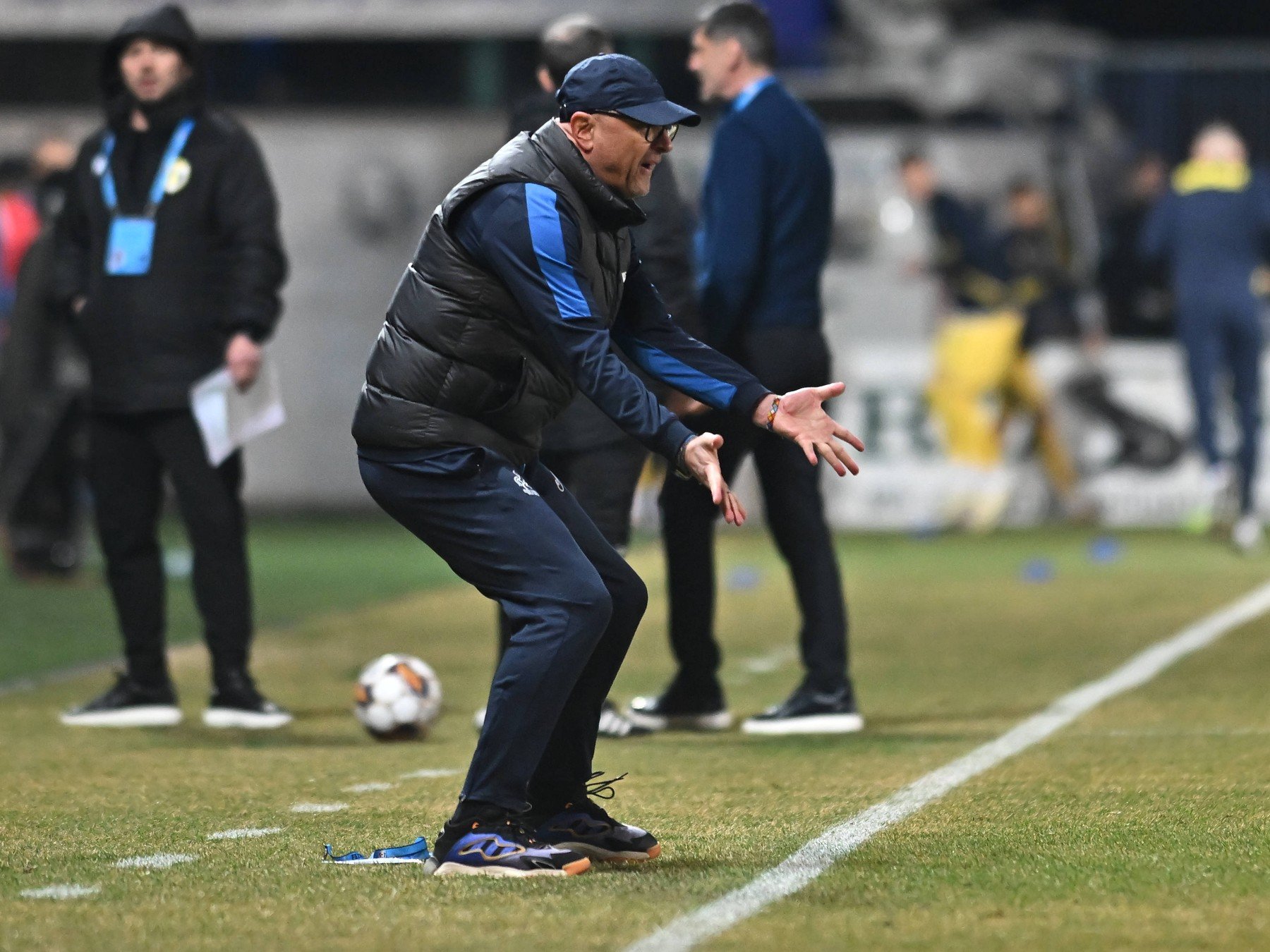 Leo Grozavu a fosteliberat de FC Botoșani