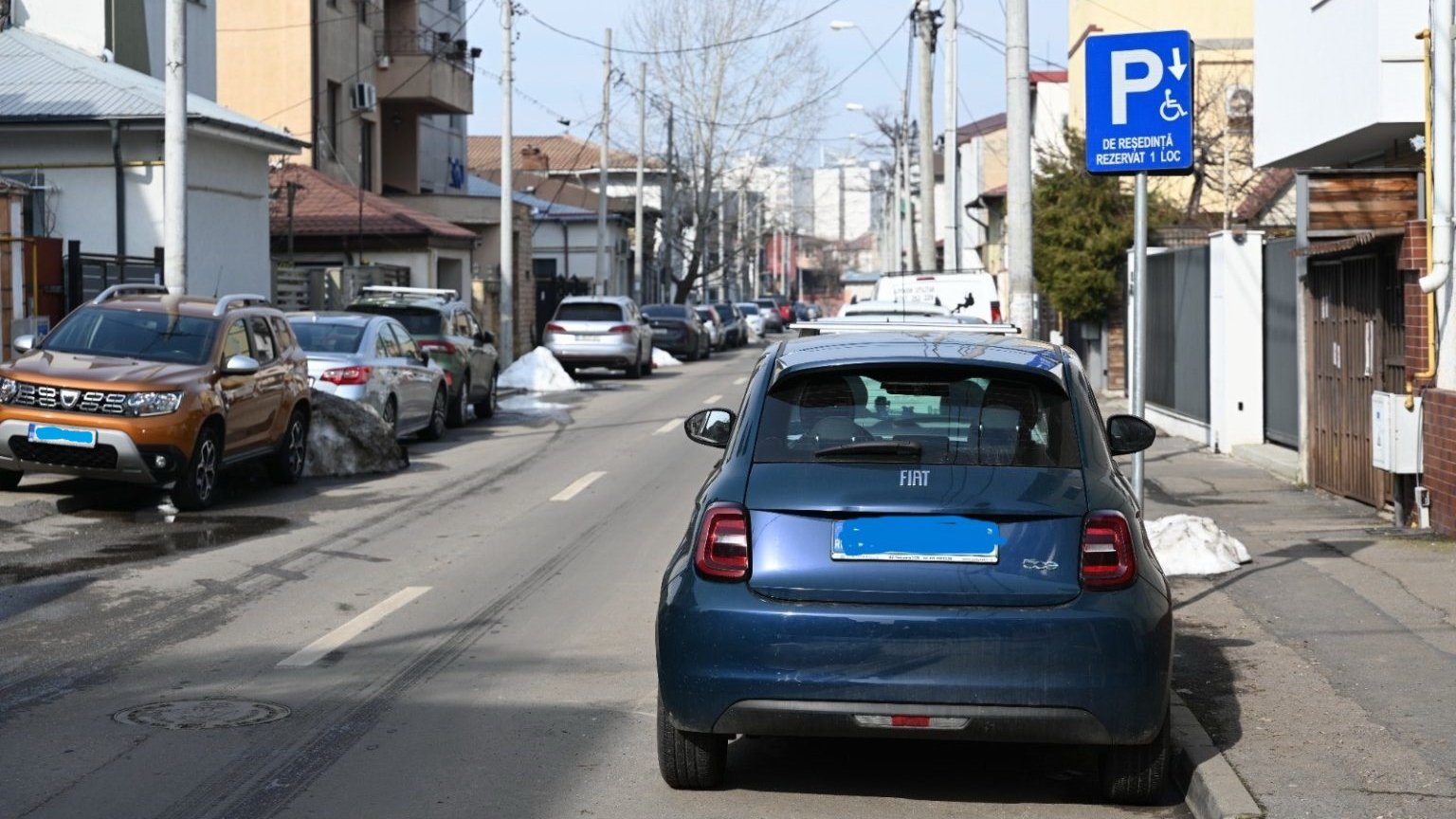 Sectorul 1 din București facilitează accesul persoanelor cu handicap la locuri de parcare gratuite, într-un efort de a susține reparcarea și mobilitatea acestora în aglomeratul oraș, dar și de a oferi o mai mare autonomie celor care se confruntă cu provocări de ordin fizic