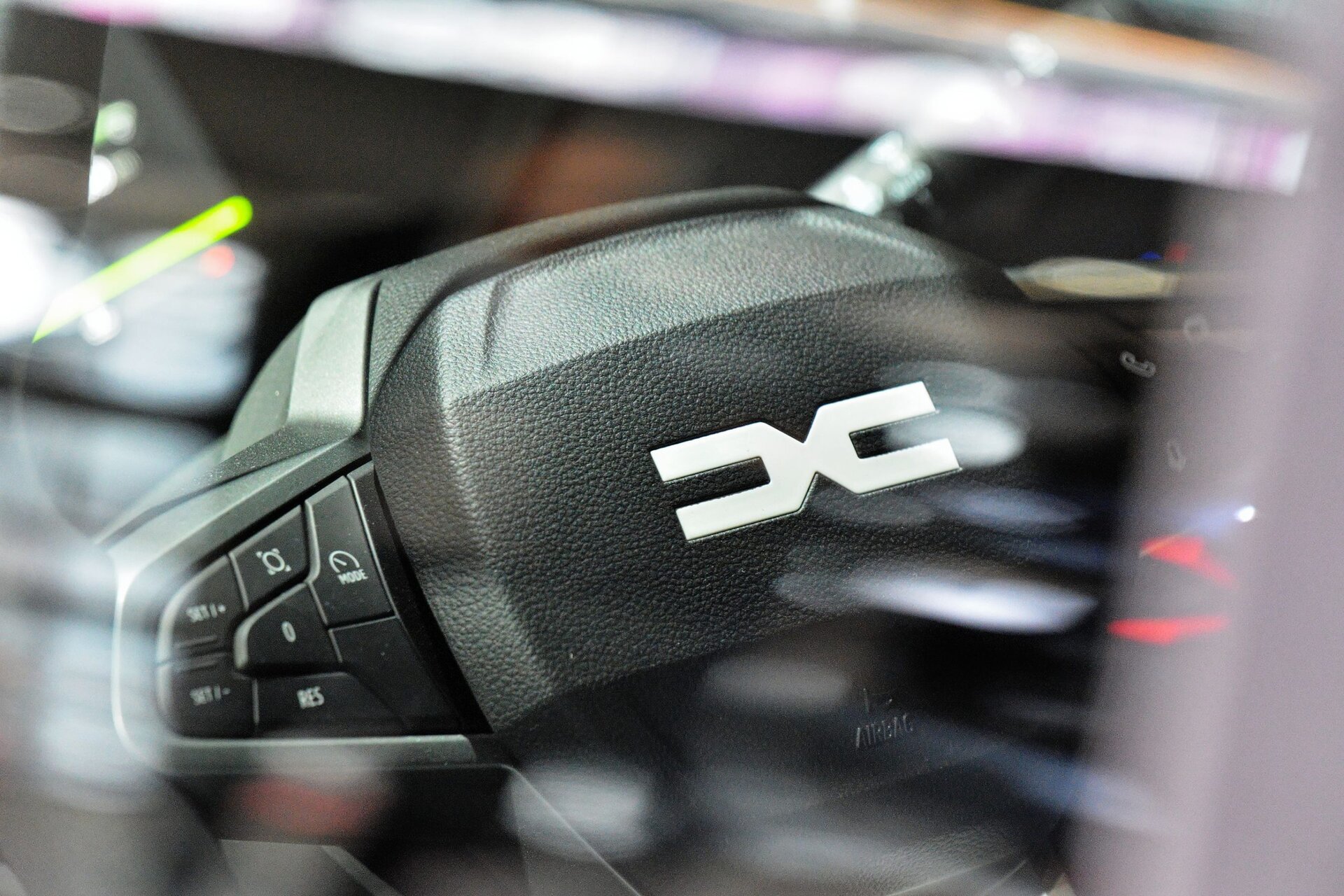 Dacia se pregătește pentru un pas important în strategia sa de dezvoltare și electrificare, anunțul fiind făcut de grupul Renault