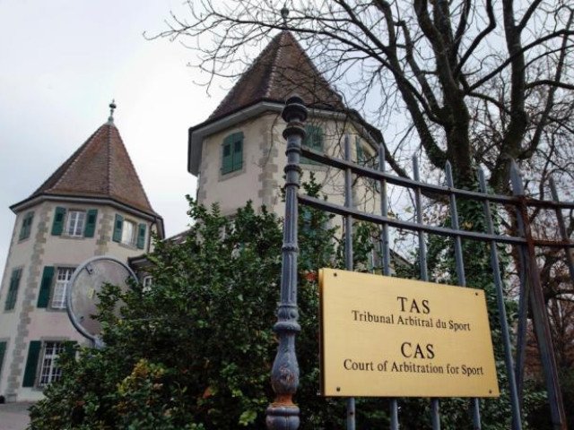 TAS hotărăște: CFR trebuie să plătească, riscă depunctare