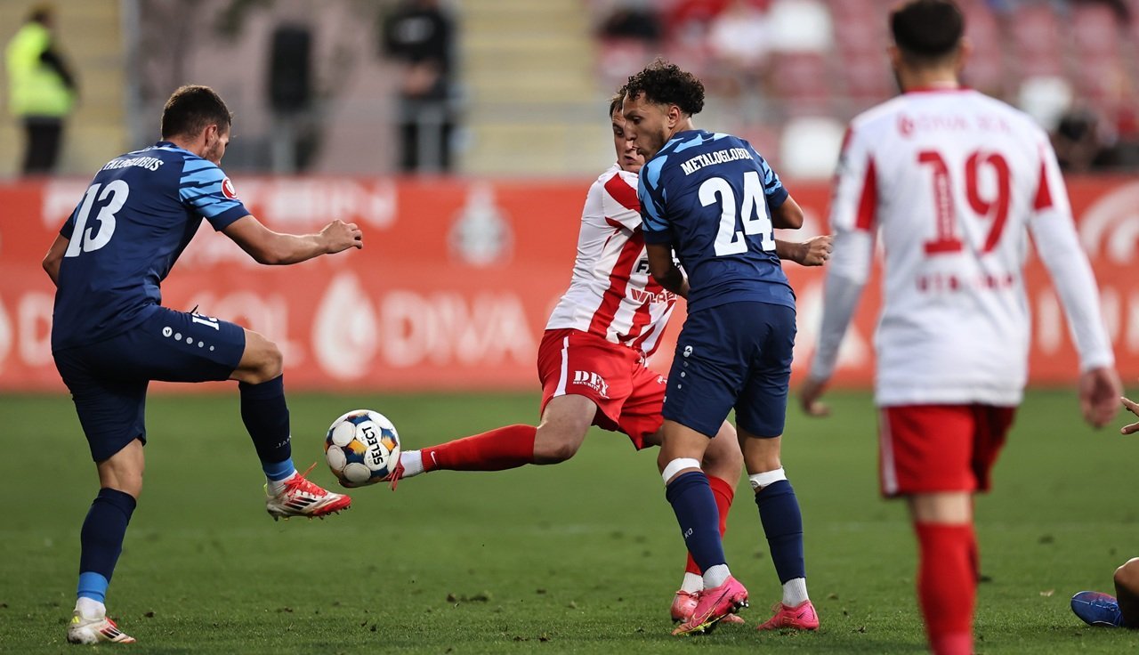 Metaloglobus – UTA 2-2, debut remarcabil pentru Bratu în Superliga etapă 30