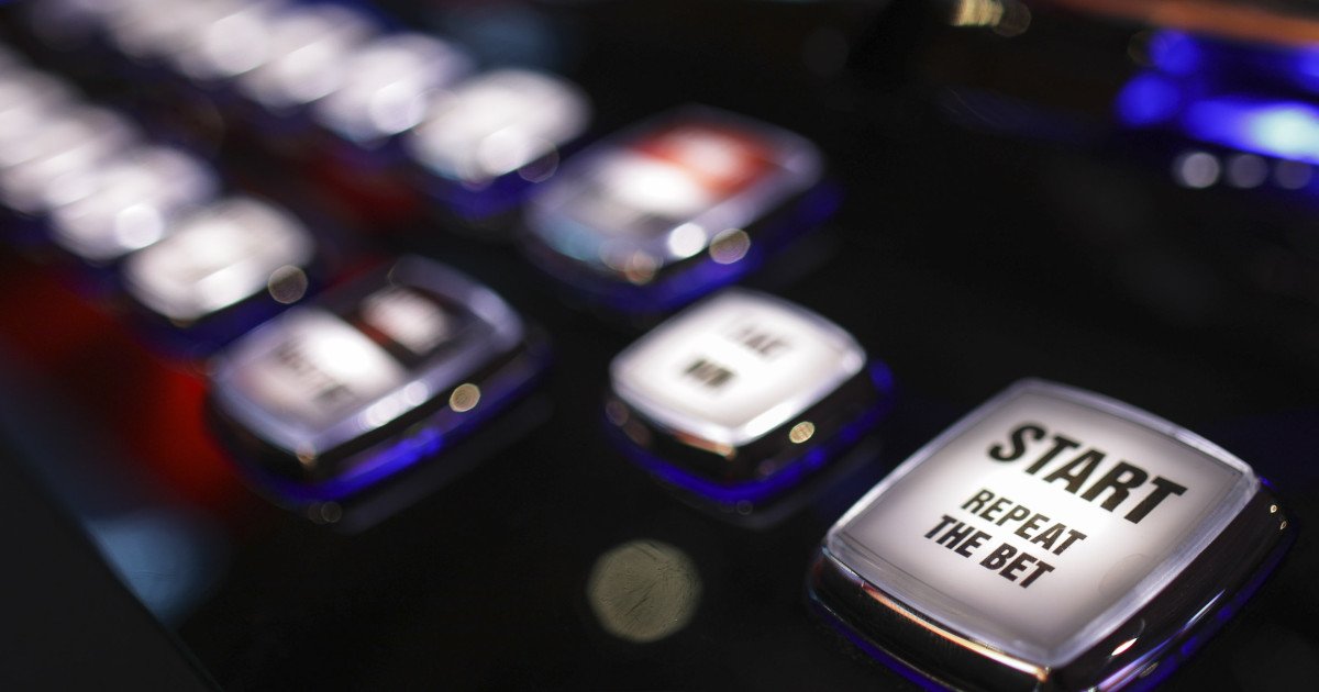 Oraș din România vrea să mute cazinourile în zone industriale pentru „să-și desfășoare activitatea de Las Vegas”