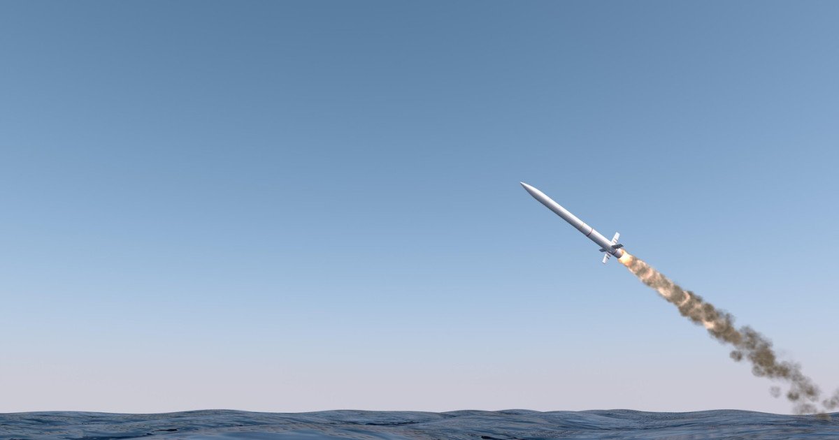 Un incident tensionat cu implicații regionale a avut loc ieri, după ce o rachetă balistică lansată din Iran a fost interceptată și neutralizată de sistemele NATO dislocate în estul Mediteranei, în apropiere de Turcia