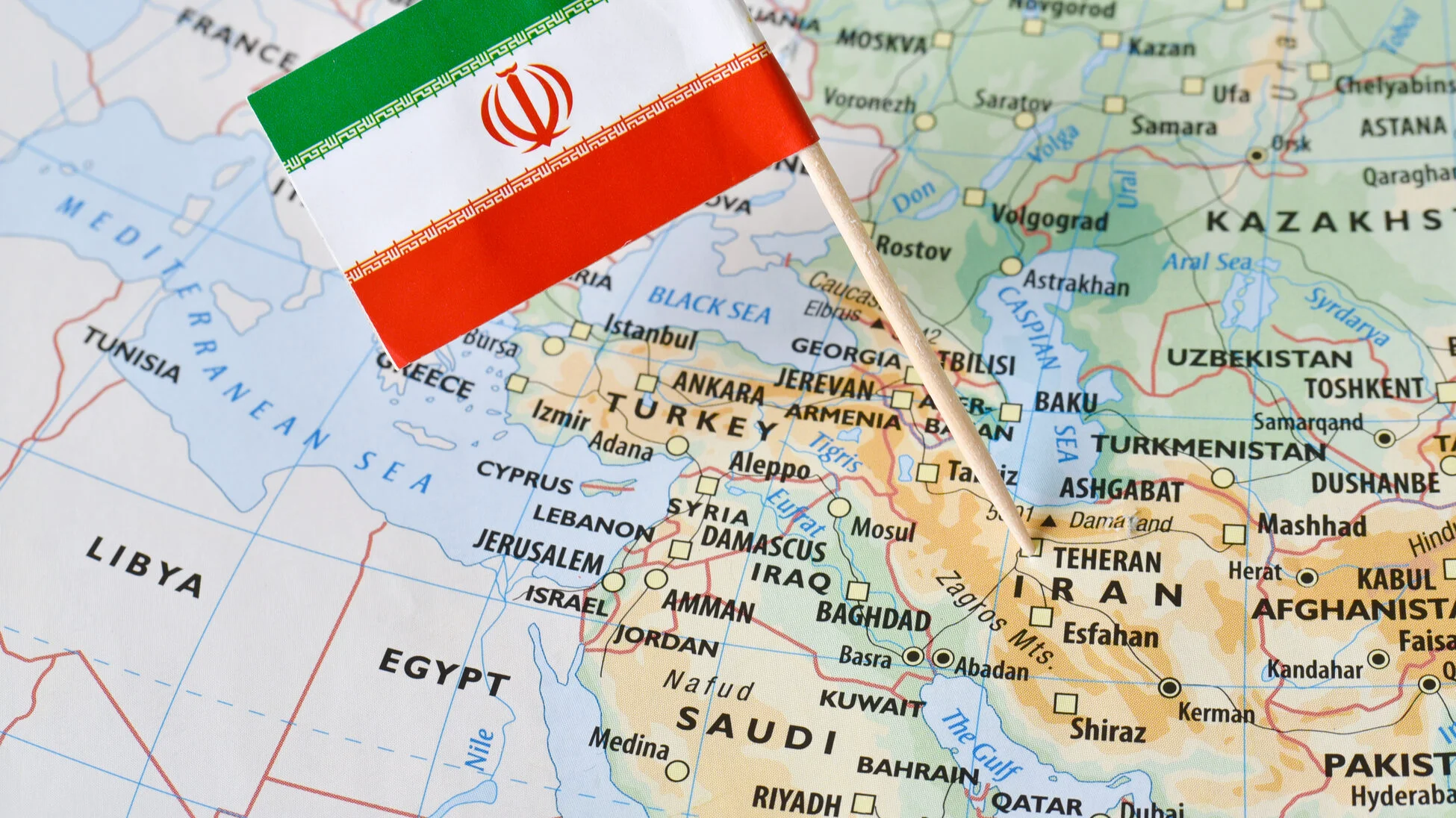 Iranul îi avertizează pe membrii Uniunii Europene să evite implicarea în conflictele din Orientul Mijlociu, după ce Statele Unite și Israel au declanșat operațiuni militaire în regiune