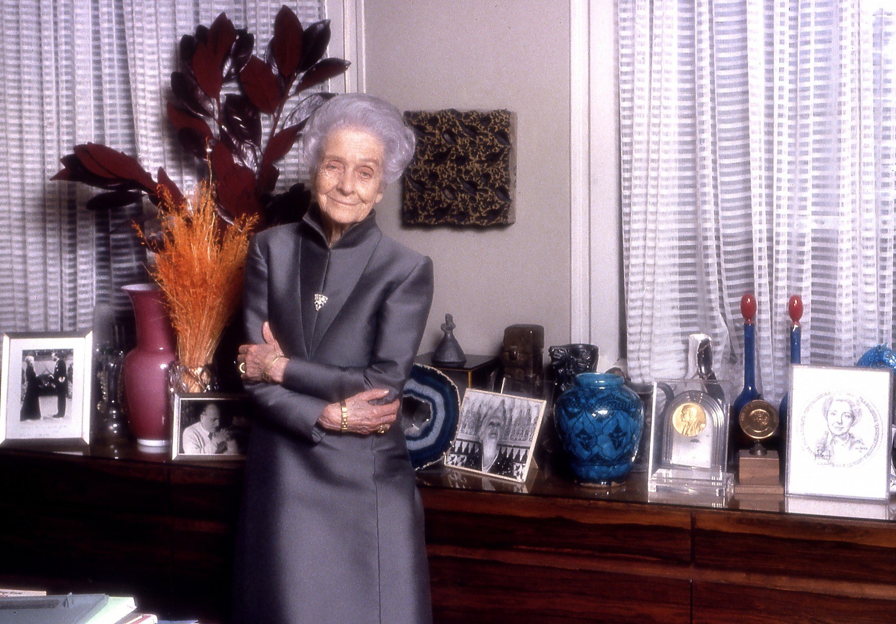 După decenii de perseverență și determinare, Rita Levi-Montalcini a devenit una dintre cele mai neobișnuite și respectate figuri ale științei mondiale
