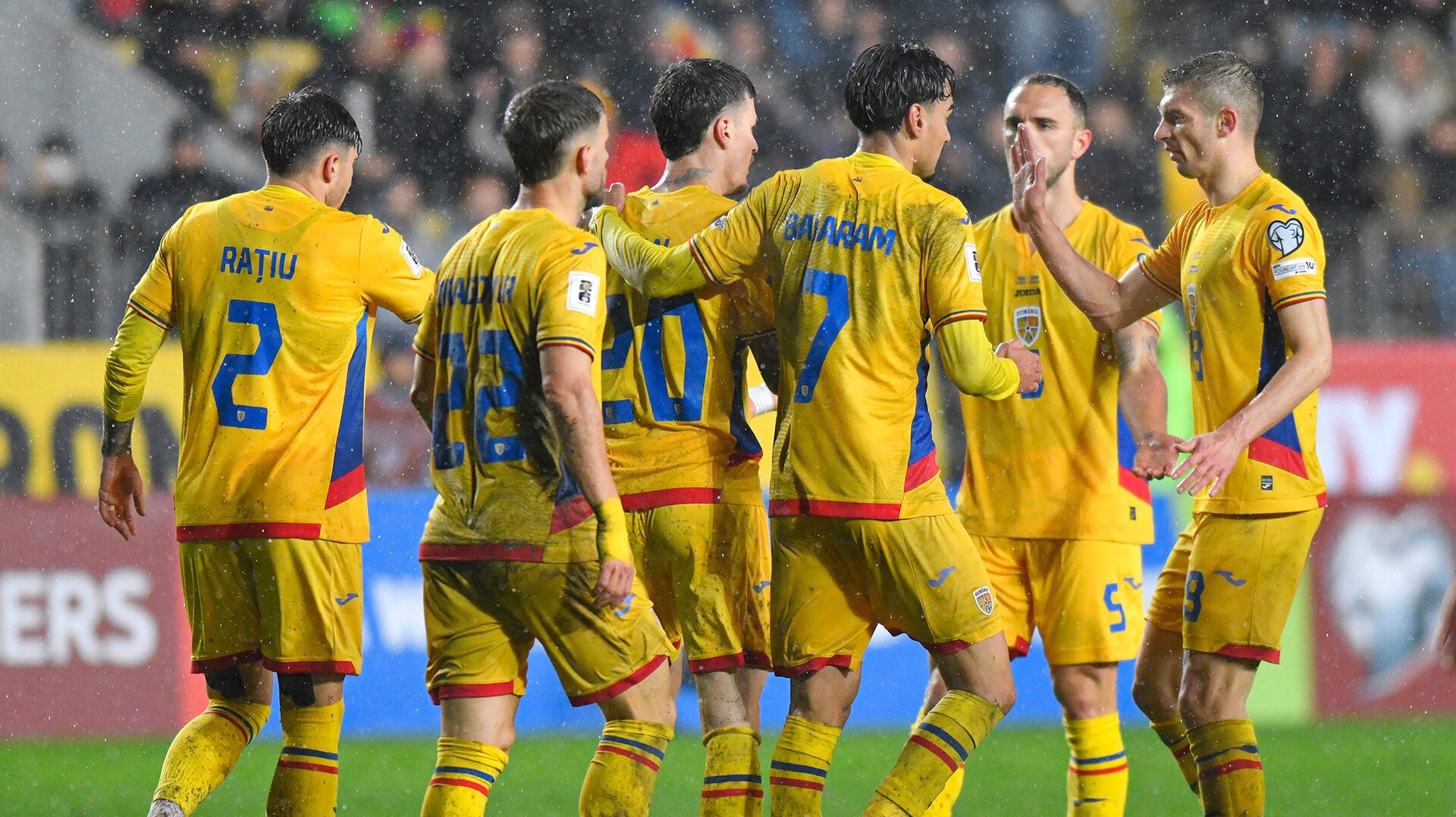 Foștii internaționali români, criticați dur pentru duelul decisiv cu Turcia Un fost fotbalist român care a fost la un pas să scrie istorie în Turcia și-a exprimat viziunea dură despre situația actuală a fotbalului românesc înaintea crucialului baraj pentru calificarea la Mondiale