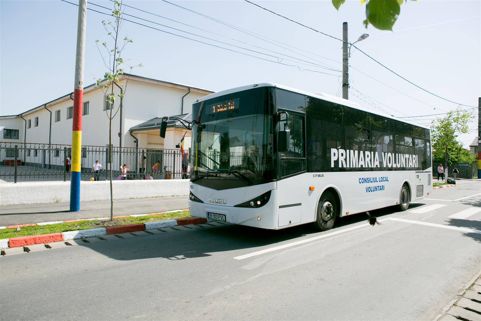 Din 28 martie 2026, rețeaua de transport metropolitan din Regiunea București-Ilfov va suferi o serie de modificări semnificative, menite să optimizeze traficul și să ofere călătorilor alternative mai eficiente