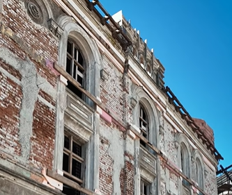 Galațiul prinde viață cu un proiect de restaurare ambițios, menit să transfigureze un monument de patrimoniu în inima orașului