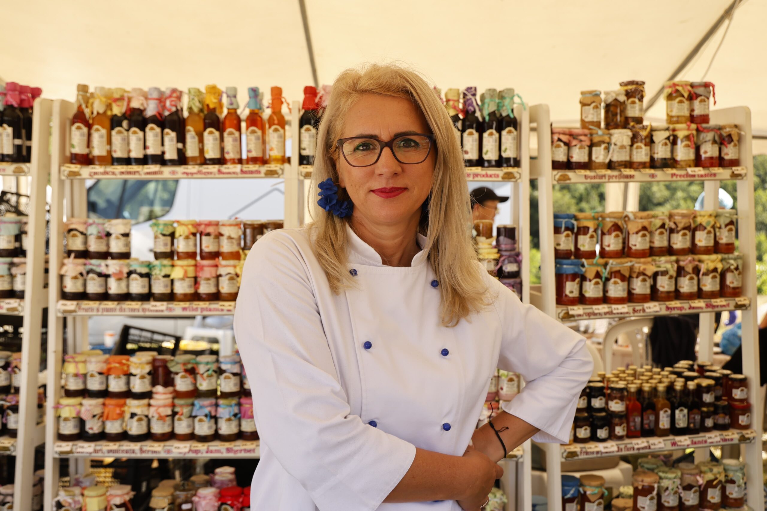 Drumul spre Poiana Fermecată are rădăcini adânci în natură, nu în etichete sau strategii de branding