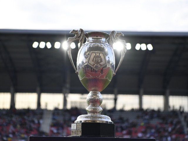 Universitatea Craiova și CFR Cluj au reușit un rezultat nul, 0-0, în prima manșă a sferturilor de finală ale Cupei României, în condițiile în care partida disputată miercuri după-amiază pe arena „Ion Oblemenco” a fost una echilibrată, cu ocazii de ambele părți, dar fără a se înscrie vreun gol