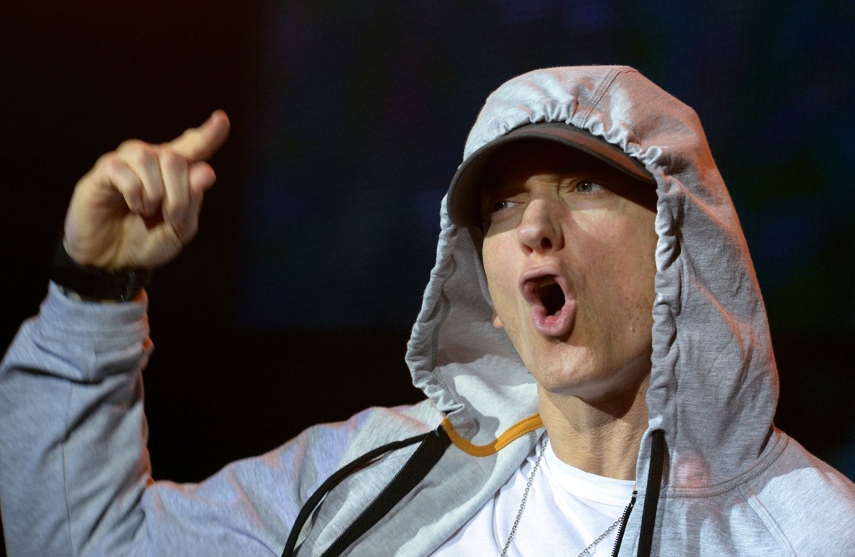 Eminem trebuie să fi rămas uimit când a aflat că piesa care l-a consacrat și-a găsit doar o poziție surprinzătoare în rândul celor mai apreciate melodii din decadele recente