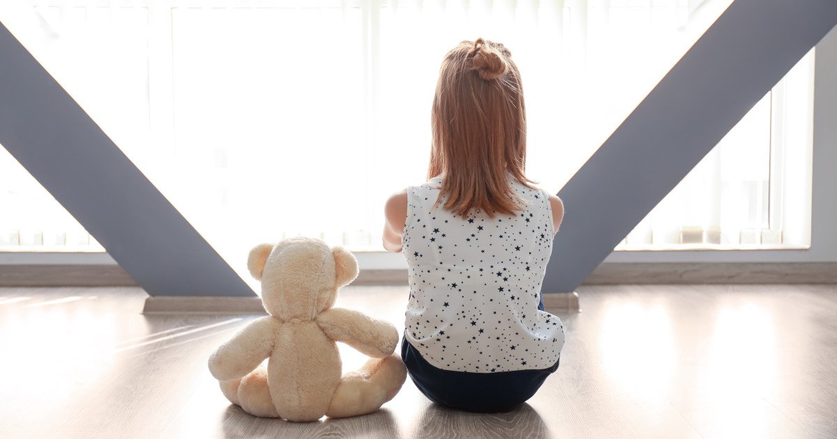 Cercetătorii și activiștii din domeniul autismului anunță lansarea unui nou comitet independent pentru stabilirea priorităților în cercetare, oferind o alternativă fundamentată pe știință față de informațiile oficiale ale administrației americane Un pas semnificativ în direcția unei înțelegeri mai riguroase și transparente a autismului se înfățișează în spațiul public odată cu anunțarea formării unui nou comitet independent, dedicat stabilirii priorităților de cercetare și de intervenție în domeniu