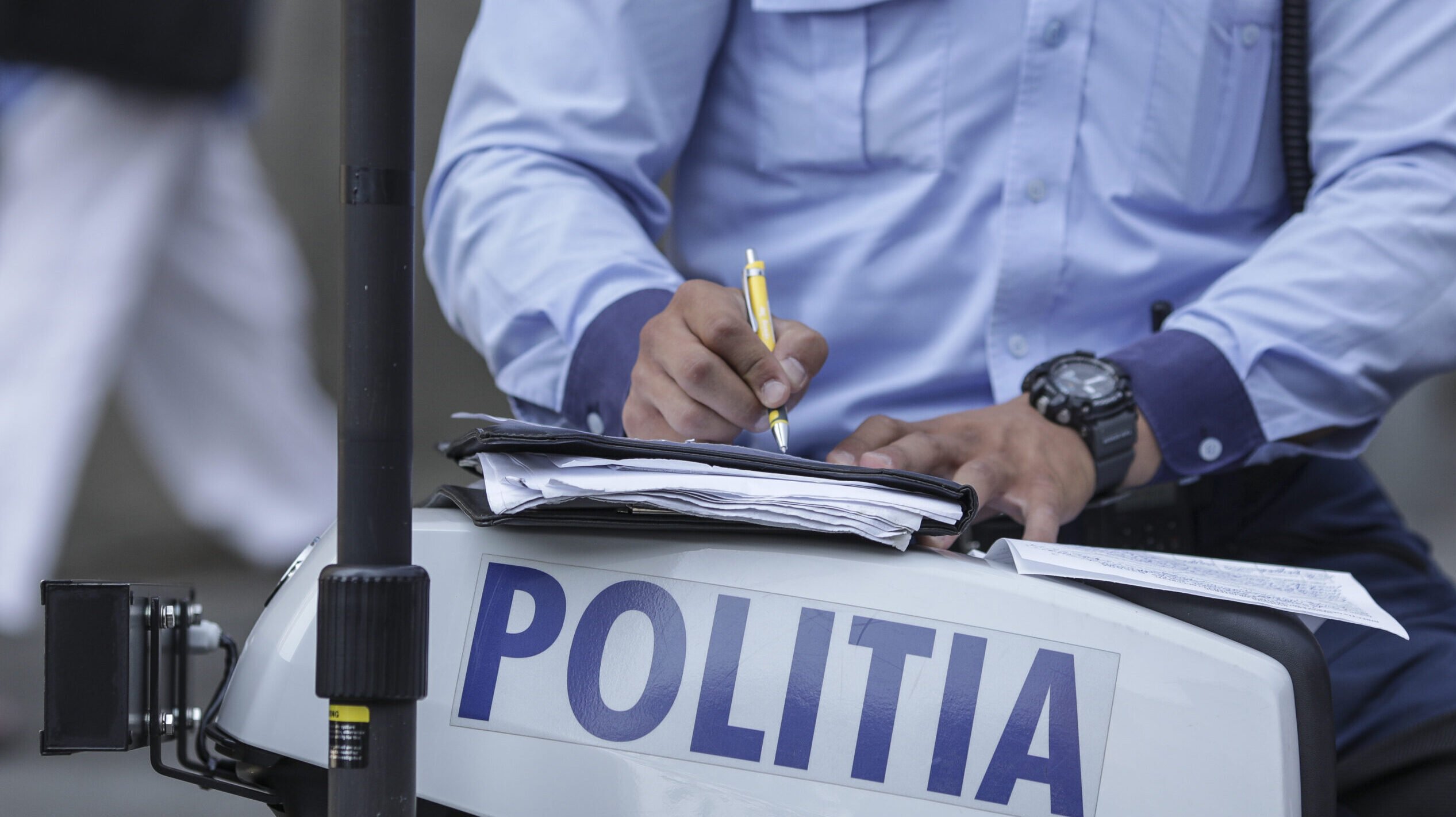 Depunerea unei plângeri împotriva procesului-verbal de constatare a unei contravenții poate avea consecințe semnificative asupra executării amenzii impuse