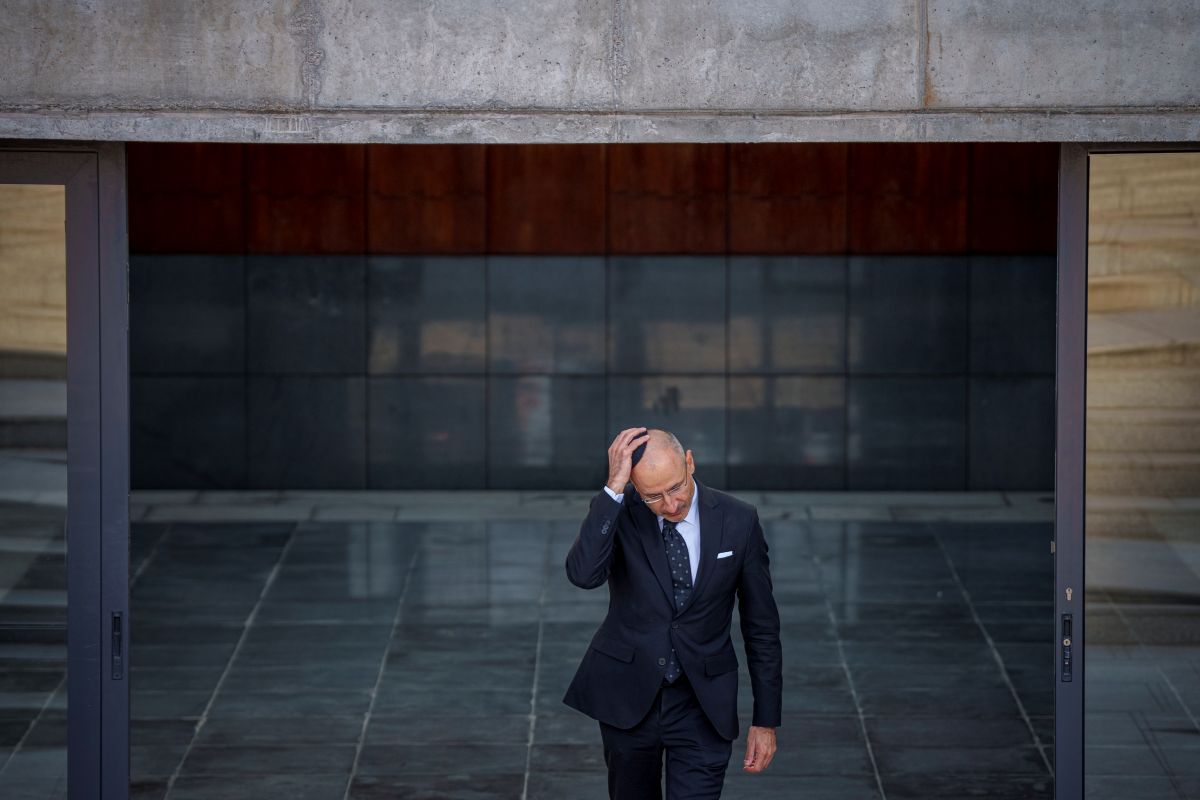 Situația cetățenilor români din zone de conflict și eforturile de repatriere în contextul crizei Guvernul român continuă eforturile de a repatria cetățenii aflați în zone de conflict sau în situații dificile în diverse regiuni ale lumii, însă numărul celor rămși în afara țării variază zilnic, în funcție de solicitări și de mobilitatea persoanelor