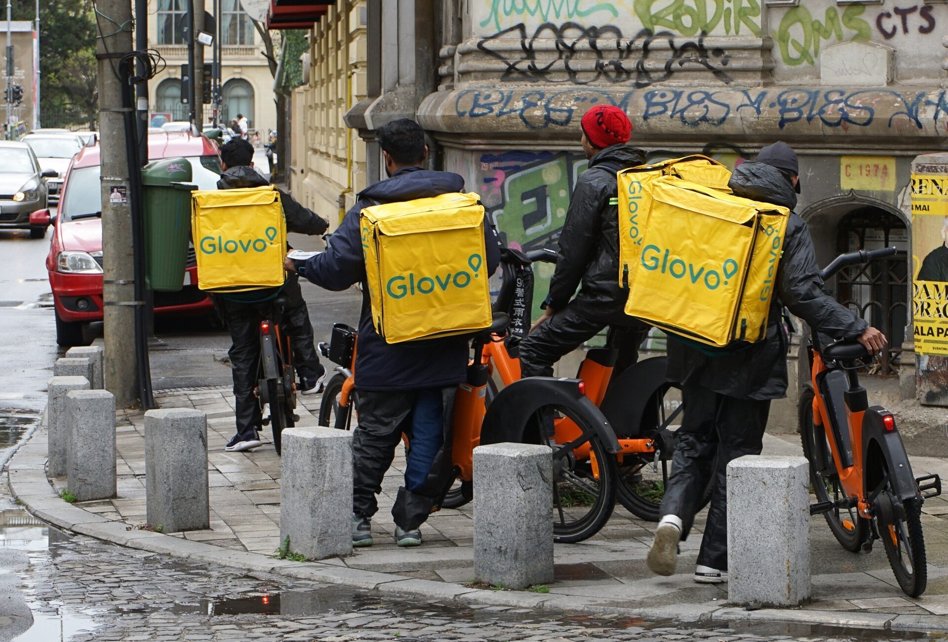 Numărul avizelorde muncă pentru străini emise în România în 2023