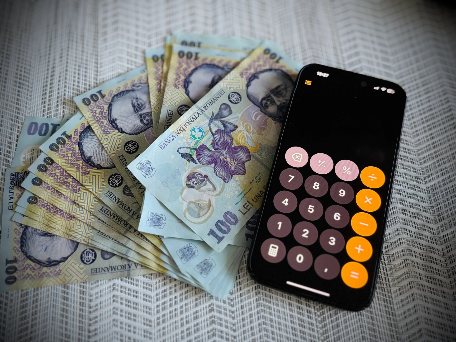 Fondul Național de Garantare a Creditelor pentru Întreprinderile Mici și Mijlocii a anunțat recent, printr-un comunicat transmis comunității antreprenoriale, lansarea unui nou produs menit să impulsioneze accesul startup-urilor și IMM-urilor la finanțare bancară: garantarea instantanee pentru creditele de business, INSTANT IMM