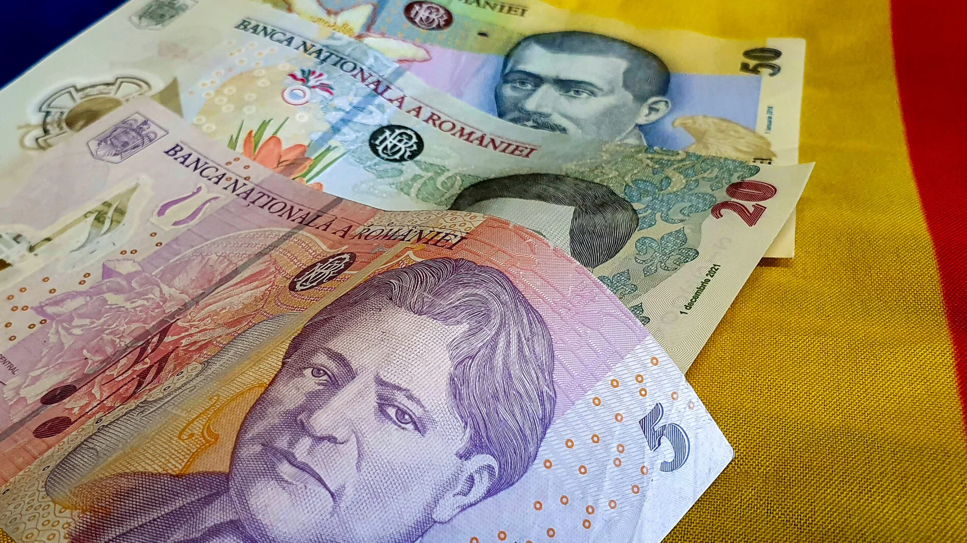 Taxele pentru refacerea actelor pierdute sau furate: un ghid pentru cetățeni Pierderile de documente personale reprezintă o experiență frustrantă și adesea costisitoare pentru cetățeni