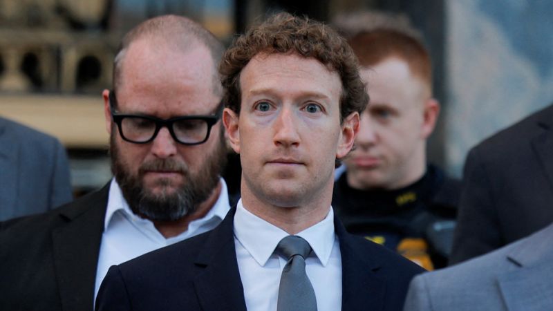 Verdict istoric în lupta împotriva dependenței de social media: Big Tech, trasă la răspundere pentru impactul asupra tinerei generații O instanță din Los Angeles a aplaudat, joi, un verdict ce poate schimba fundamental modul în care companiile de tehnologie abordează siguranța minorilor