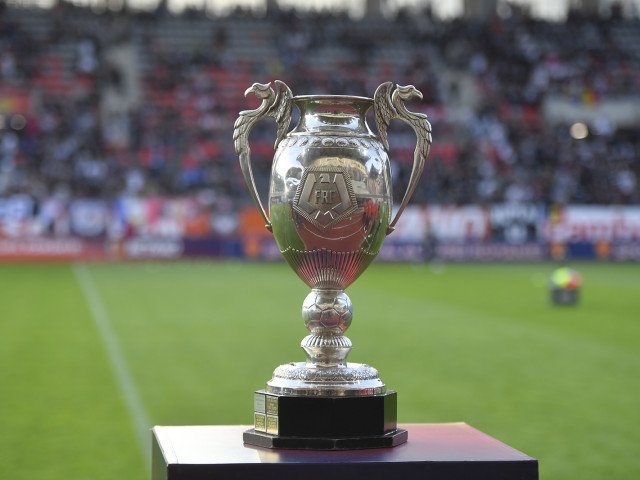 Zi plină pentru suporterii fotbalului românesc, cu dueluri decisive în sferturile Cupei României, dar și cu spectacolul din capitala județului Argeș, unde se derulează meciul între Gloria Bistrița și echipa locală, în direct pe DGS 1