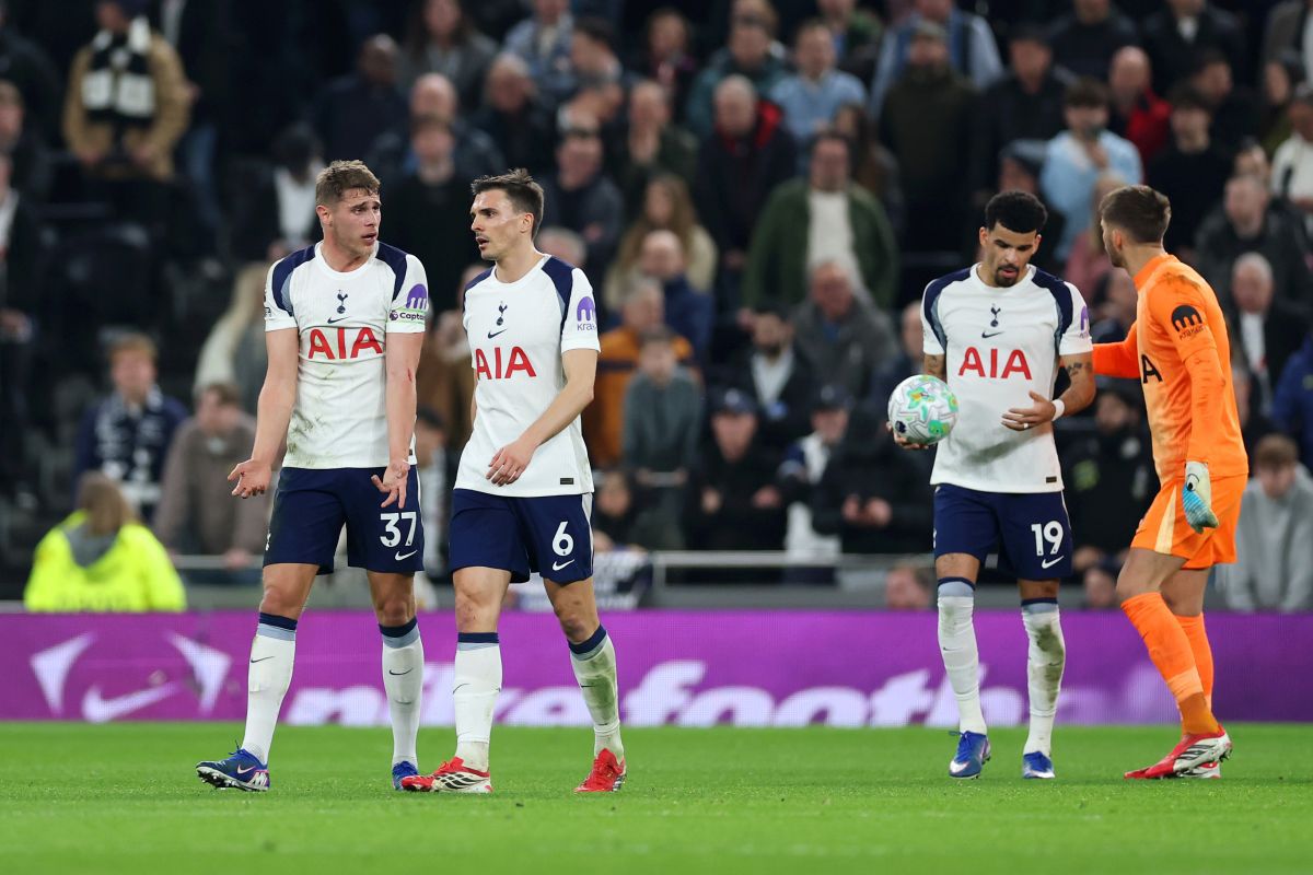 Tottenham a suferit o înfrângere dură acasă, scor 1-3, în fața Crystal Palace, într-un meci din cadrul rundei a 29-a a Premier League