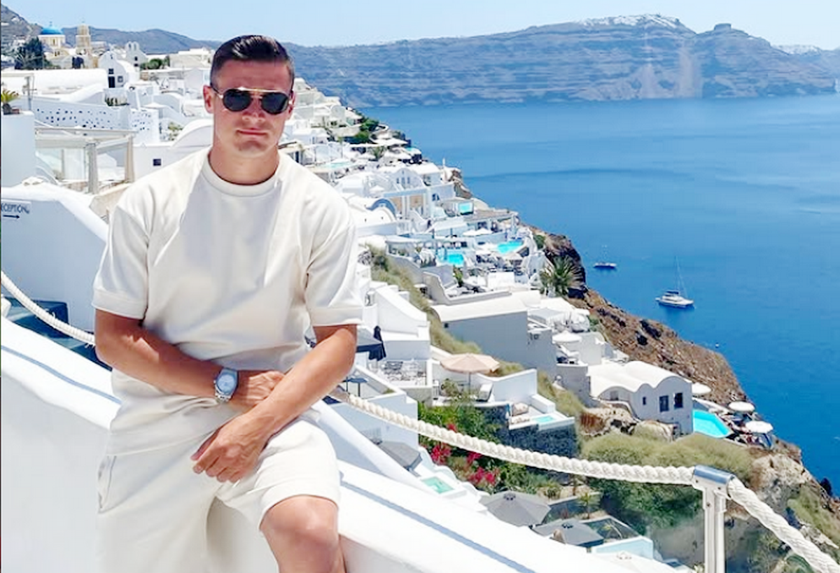 Gabriel Torje (36 de ani) și Alin Alexuc (36 de ani) vor fi protagoniștii sezonului al nouălea al emisiunii “Asia Express”, într-o aventură în premieră pentru români: cei doi sportivi vor parcurge o rută epică pe “Drumul Mătăsii”, ce îi va purta prin Uzbekistan și China, conform anunțului făcut de producătorii show-ului