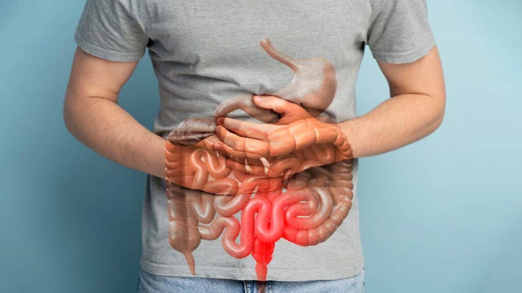 Creșterea alarmantă a cazurilor de cancer colorectal în rândul tinerilor reprezintă o problemă de sănătate publică, iar specialiștii trag un semnal de alarmă asupra rolului pe care îl joacă stilul de viață și alimentația în această tendință îngrijorătoare