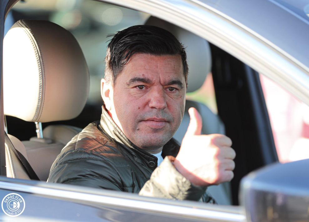 Cosmin Contra, premiat și prelungit în Qatar, a devenit unul dintre cei mai apreciați antrenori ai Levantului A ajuns în Qatar în octombrie 2025, pentru a deveni antrenorul celor de la Al-Arabi Doha, și, în doar câteva luni, a transformat complet echipa, fiind recompensat cu prelungirea contractului până în 2028