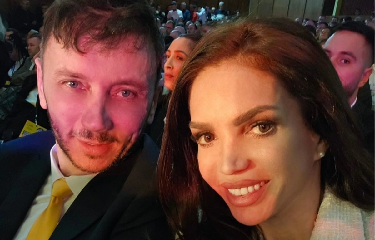 Cristina Spătar și soțul său, Vicențiu Mocanu, au reușit să păstreze confuzia în jurul situației lor, chiar și după declarații contradictorii și un proces civil deschis de vicențiu împotriva artistei