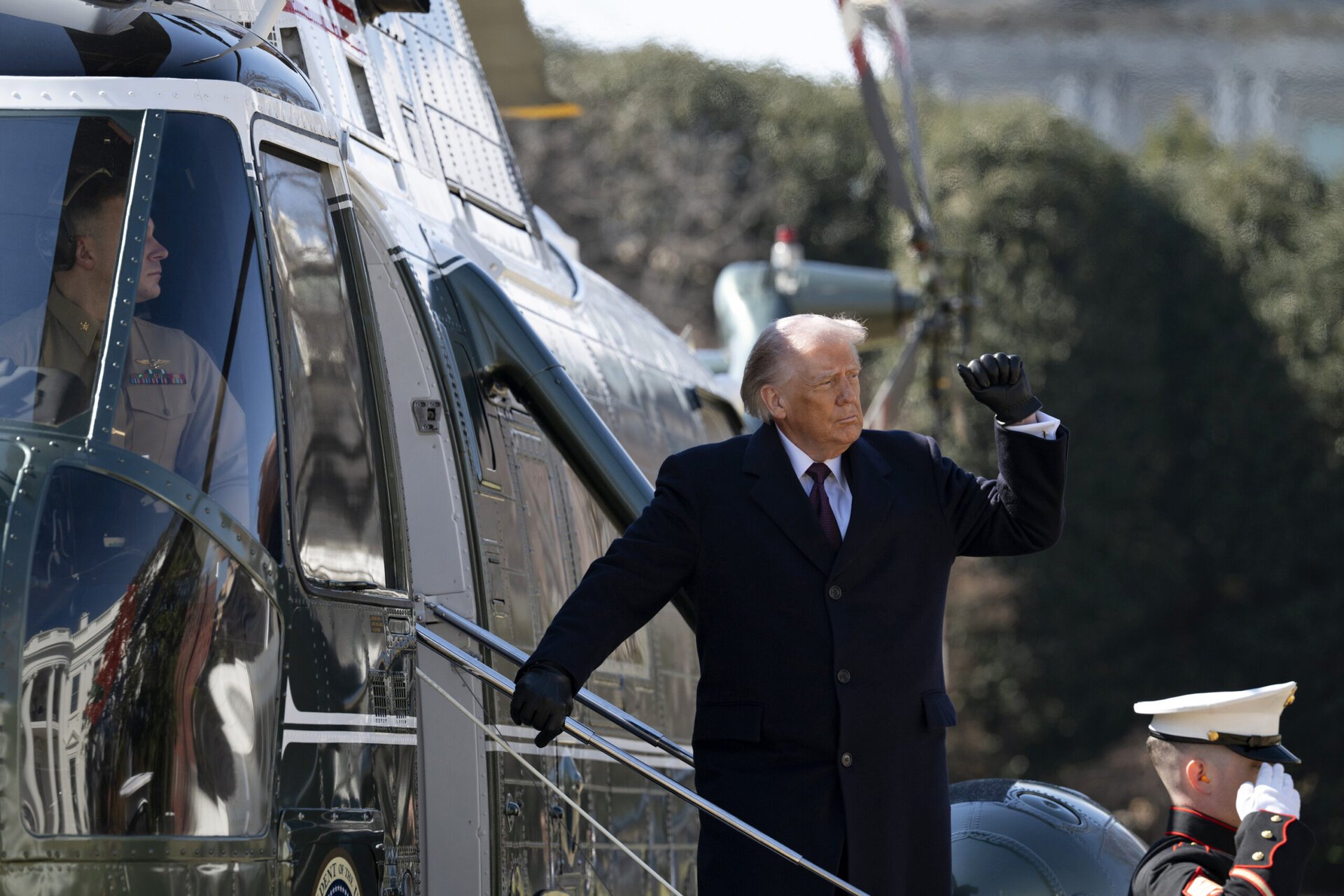 Trump: Nu mai există obiective de atacat în Iran, conflictul poate fi încheiat oricând