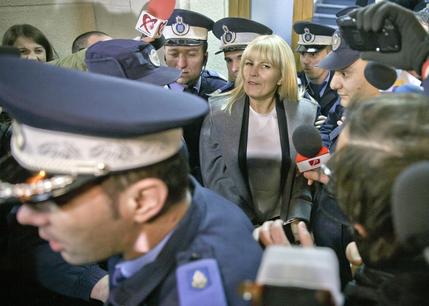 Elena Udrea, fost ministru și personalitate marcantă a scenei politice românești, a făcut recent dezvăluiri emoționante despre perioada petrecută în detenție și despre legătura specială cu fiica sa, Eva