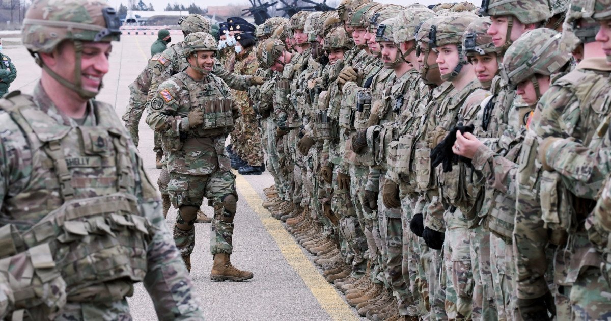 Statele Unite ale Americii au solicitat dislocarea unor avioane de luptă și a unor militari în România, la baza aeriană Mihail Kogălniceanu din județul Constanța, în contextul conflictului cu Iranul