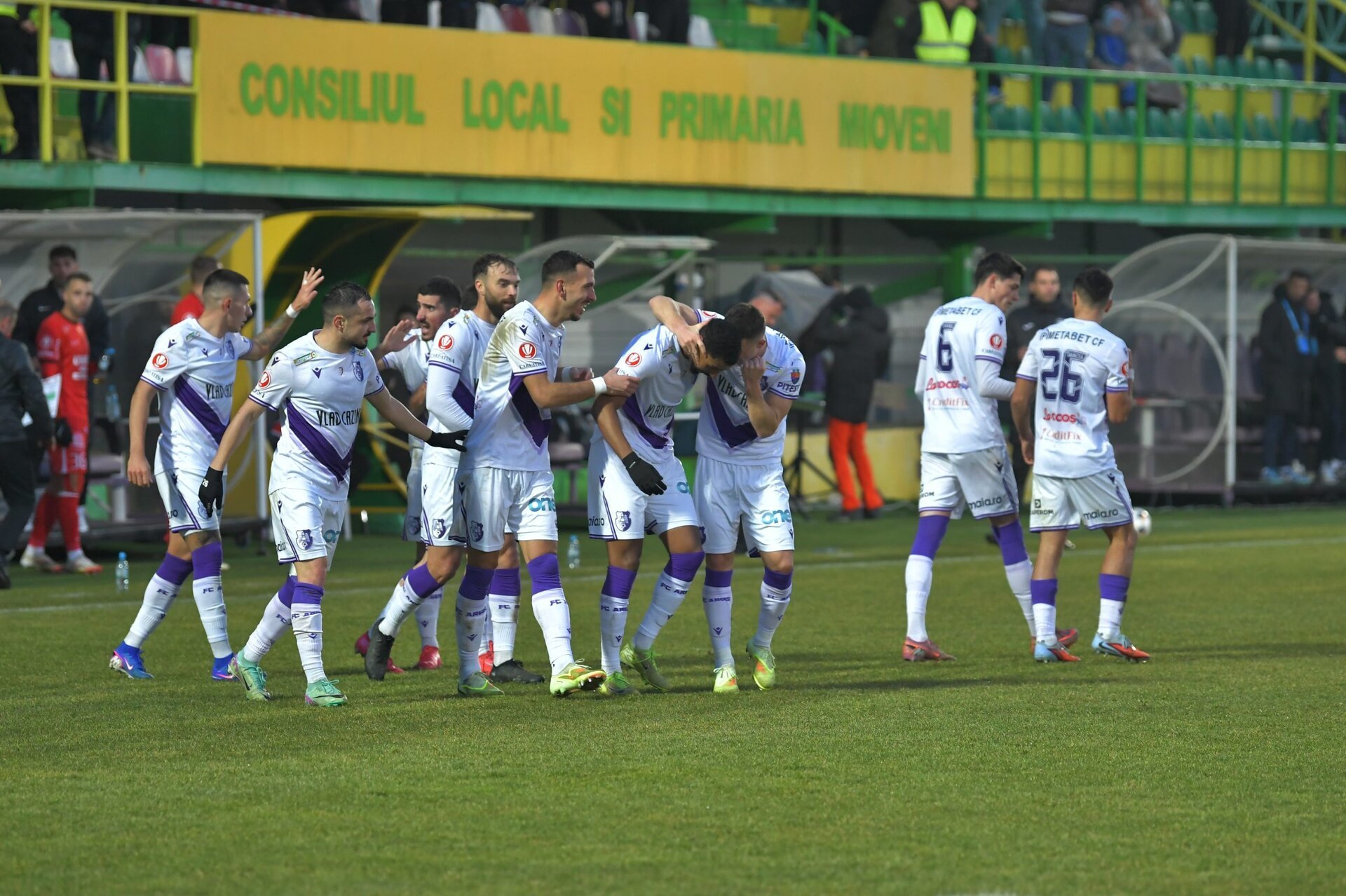 FC Argeș – Gloria Bistrița 0-0, live din sferturile Cupei României Betano