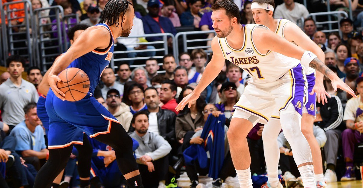 Lakers înving prima echipă solidă, Knicks, după mult timp